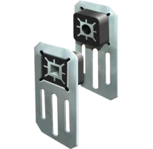 Zwei metallische Montageplatten mit Schaumstoffblock und Langlöchern zur Befestigung