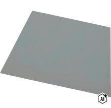 Eine glatte, rechteckige Platte aus Kunststoff oder Metall für verschiedene Bauprojekte. (Image AI modified or generated)
