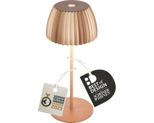 Moderne Akkuleuchte mit plissiertem Lampenschirm und Auszeichnungen als German Design Award Winner 2025 und Best of Design Schöner Wohnen.