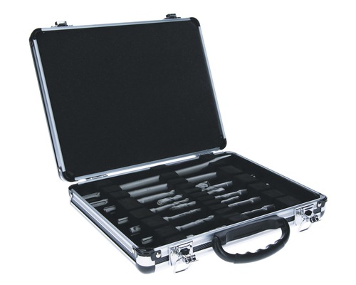 Geöffneter Werkzeugkoffer mit Bohrern