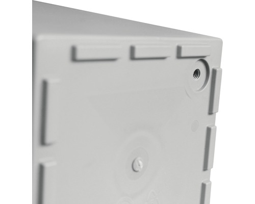 Detailansicht einer Verteilerdose aus Kunststoff