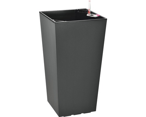 Hoher Pflanzkasten mit Bewässerungssystem