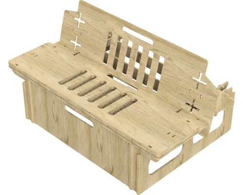 Holzbank mit Aussparungen zur Belüftung