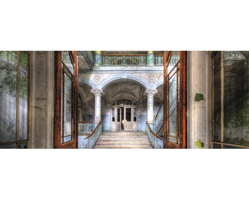 Glasbild Church window 125x50 cm Innenaufnahme eines verlassenen Gebäudes mit Treppe und Säulen