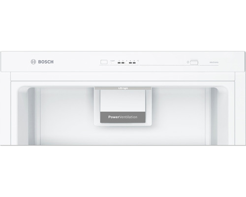 Innenraum eines Kühlschranks mit Bosch Logo, LED-Beleuchtung und PowerVentilation