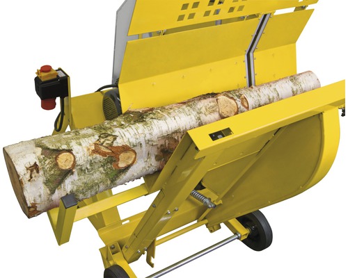 Brennholzsäge mit Holzscheit