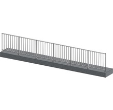 Geländer aus Edelstahl auf Beton