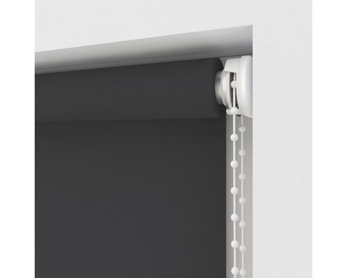 Dunkelgraues Rollo mit Kettenzug zur Fensterdekoration