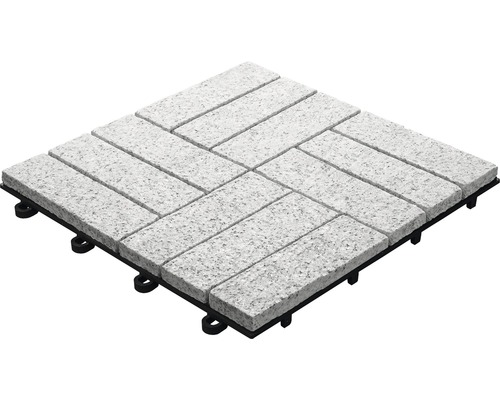 Terrassenfliese aus Steinimitat mit Kunststoffunterkonstruktion