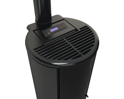 Detailansicht eines schwarzen Pelletofens mit Bedienelementen