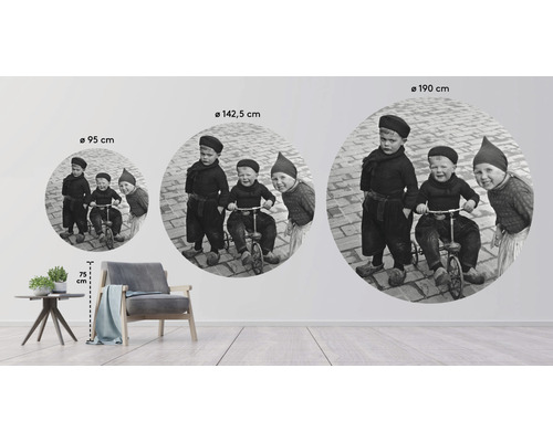 Wanddekoration mit historischem Kinderfoto in verschiedenen Größen, Durchmesser 95 cm, 142,5 cm und 190 cm