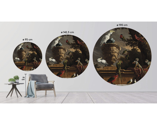 Drei runde Wandbilder mit Tiermotiv in verschiedenen Größen an einer Wand, Größen von 95 cm bis 190 cm