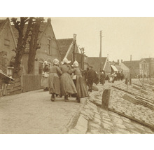 Fototapete Vlies HRBP100069 Niederländische Tracht 1 7-tlg. 340 x 254 cm