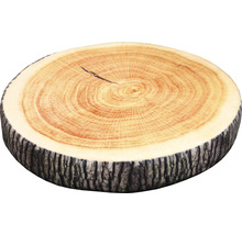 Kissen in Form eines Baumstamms