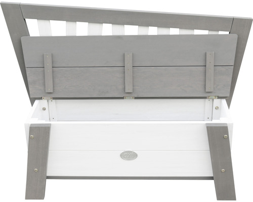 Geöffnete Gartenbank aus Holz mit Stauraum