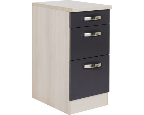 Schrank mit drei Schubladen und Griffen aus Metall