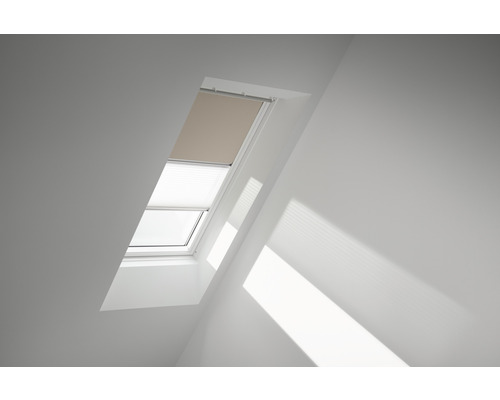 VELUX Vorteils-Set Verdunkelungsrollo uni beige und Faltstore Plissee weiß manuell Rahmen weiß DFD SK06 4556SWL