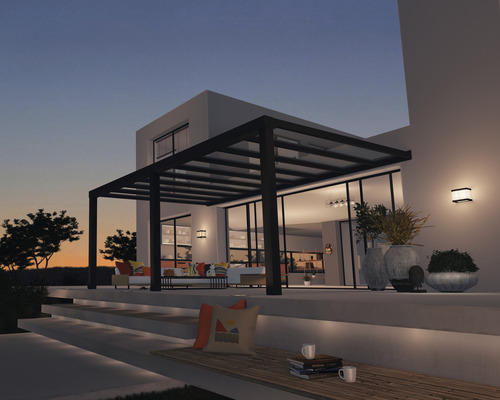 Terrasse mit Pergola, Sitzgelegenheiten und Außenbeleuchtung für den Hornbach Webshop.