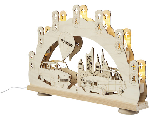 Schwibbogen aus Holz mit Trabant, Wartburg, Ballon und Stadtsilhouette