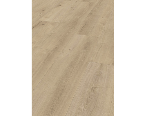 Verlegtes Laminat mit Holzoptik