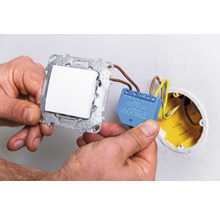 Installation eines Smart Home Schalters mit Abdeckung