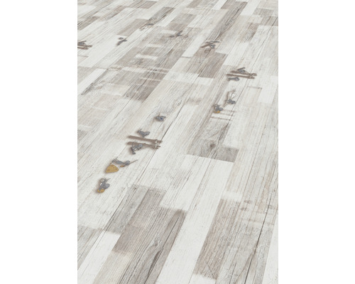 Laminatboden mit Holzoptik und Verriegelungssystem