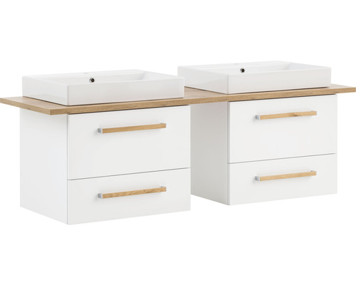 Doppelwaschtisch mit Unterschrank und Schubladen im Badezimmer