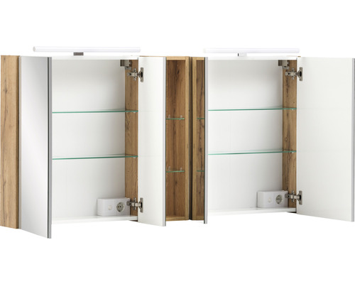 Offener Spiegelschrank mit Glaseinlegeböden und Beleuchtung