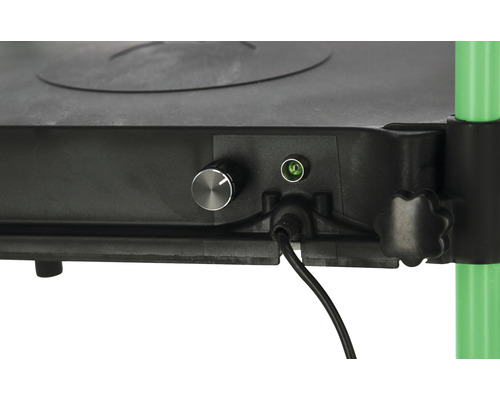 BVT Küken-Wärmeplatte Set 30x30 Cm – Mit Futtersilo, Tränke & 5 Kg Kükenstarter Für 11 Küken