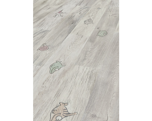 Dekorative Bodenfläche mit Tiermotiven.