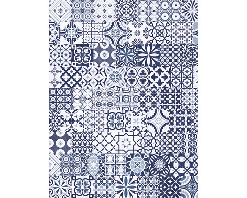 Muster aus verschiedenen Fliesen mit geometrischen und floralen Motiven