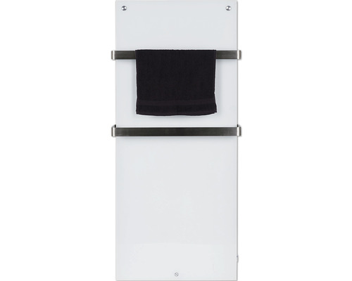 Handtuchwärmer mit zwei Handtuchhaltern und Handtuch