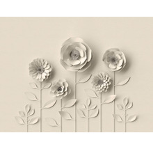 Dekorative Papierblumen auf Stielen