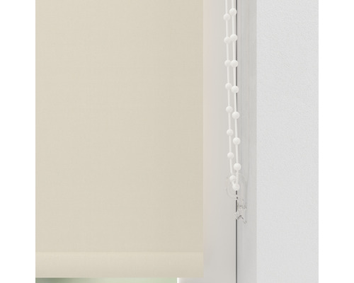 Rollos mit Kettenzug im Fenster