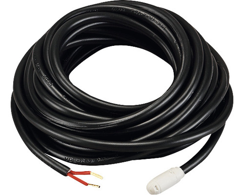Schwarzes Heizkabel mit Stecker