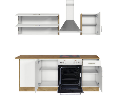 Küchenzeile mit Spülenunterschrank, Hängeschränken, Dunstabzugshaube und Elektroherd