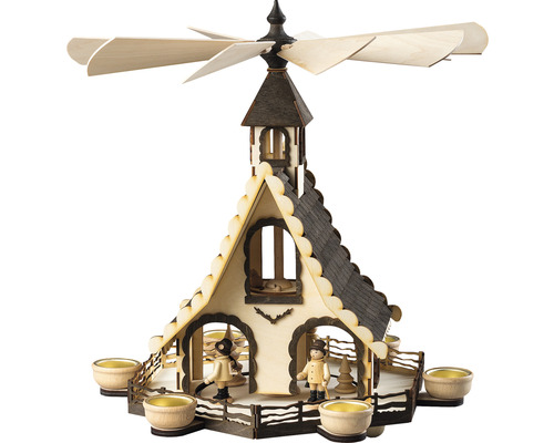 Weihnachtspyramide aus Holz mit Figuren und Kerzenhaltern