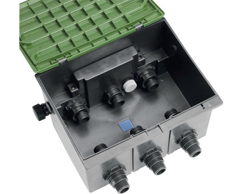 Verteilerkasten mit Anschlüssen für Gartenschläuche