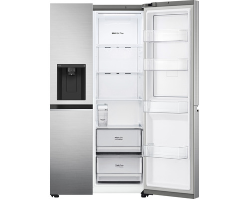 Geöffneter Side-by-Side Kühlschrank mit Fächern und Wasserspender