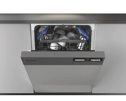 Teilintegrierter Geschirrspüler Candy 32901477 für 16 Maßgedecke 10,9 l 43 dB (A) Geöffneter Geschirrspüler von Candy mit Geschirr