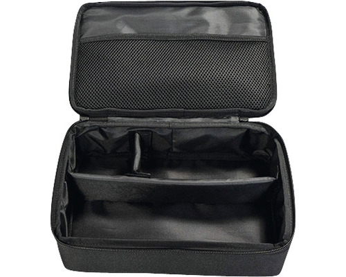 Geöffnete schwarze Kosmetiktasche mit Netzfach und Fächern