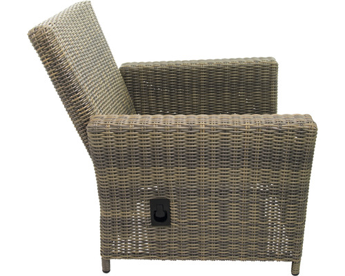 Geflochtener Relaxsessel für den Außenbereich mit verstellbarer Rückenlehne