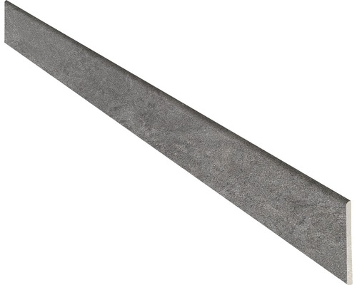 Graue Bordüre aus Steinzeug