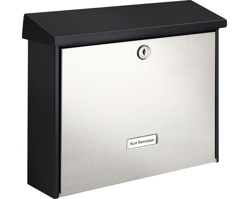 Briefkasten mit Schloss und Namensschild