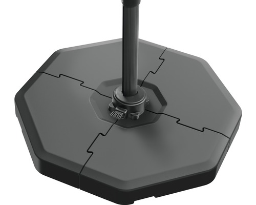 Schirmständer aus Kunststoff, bestehend aus vier Teilen