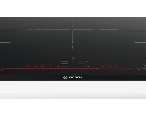 Bosch Logo auf einem Induktionskochfeld