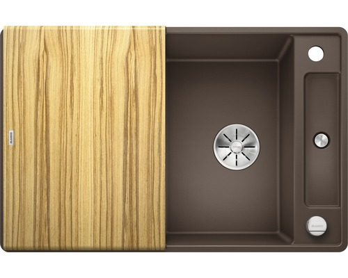 Spüle mit Schneidebrett aus Holz