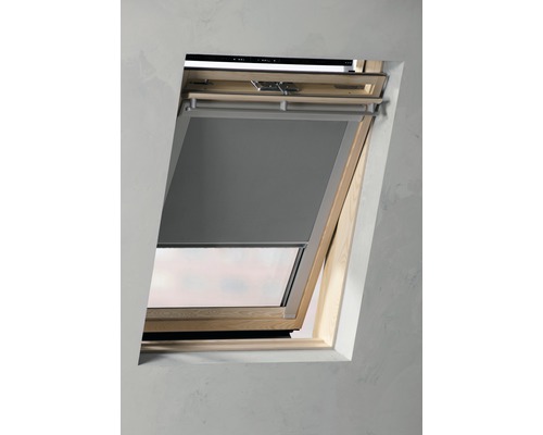 Dachfenster mit Verdunkelungsrollo