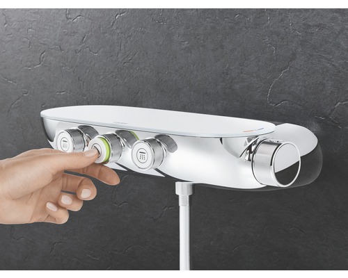 Aufputz Duscharmatur mit Reglern zur Steuerung von Dusche und Temperatur