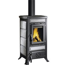 Holzofen mit Ofenrohr und Sichtfenster